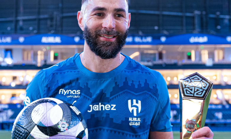 كريم بنزيما يسجل الهاتريك رقم 20 في مسيرته مع الهلال