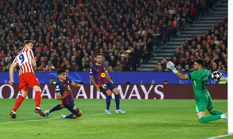 أتلتيكو مدريد يهزم برشلونة بثنائية في دوري أبطال أوروبا