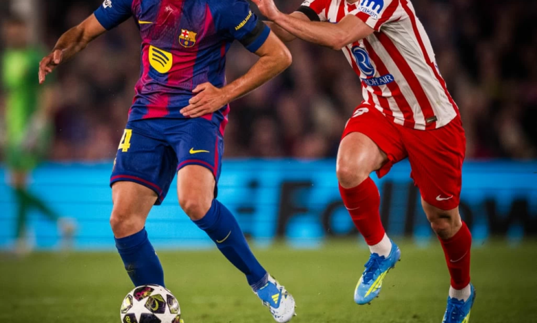 هانزي فليك يهاجم التحكيم وتقنية الفيديو بعد خسارة برشلونة