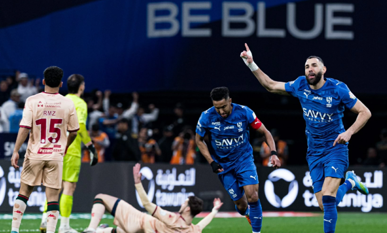 كريم بنزيما يتصدر قائمة الهاتريك في دوري روشن السعودي