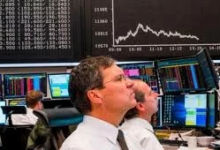 أسباب تراجع الأسهم الأوروبية مع بدء حصار مضيق هرمز