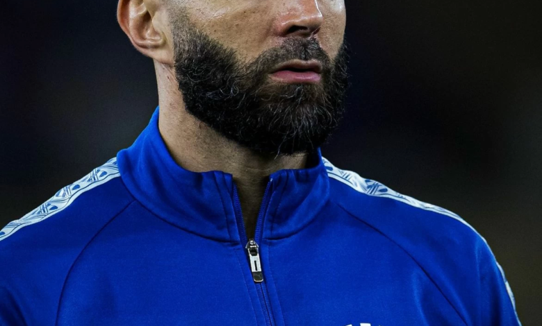 بنزيما يوجه رسالة لجماهير الهلال بعد الخروج الآسيوي