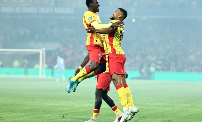 سعود عبدالحميد يصنع التاريخ ويقود لانس لنهائي كأس فرنسا