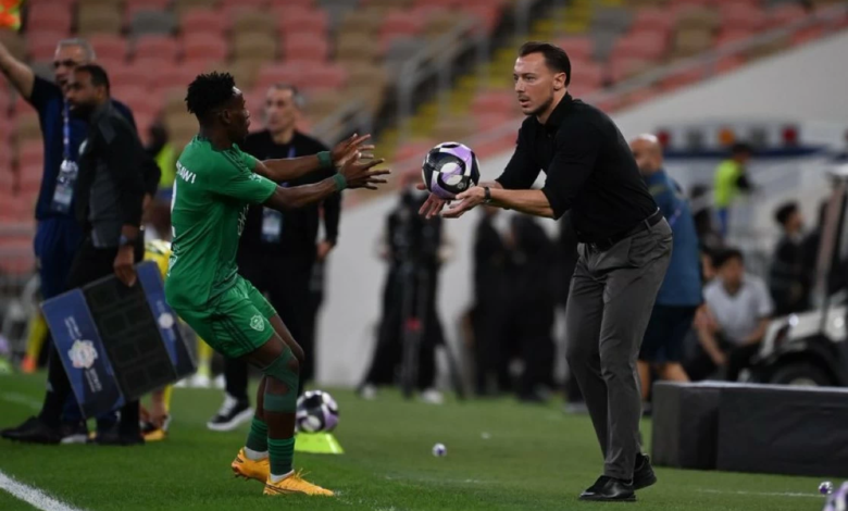 يايسله يقود الأهلي لنهائي آسيا: قصة دعم جماهيري تاريخي