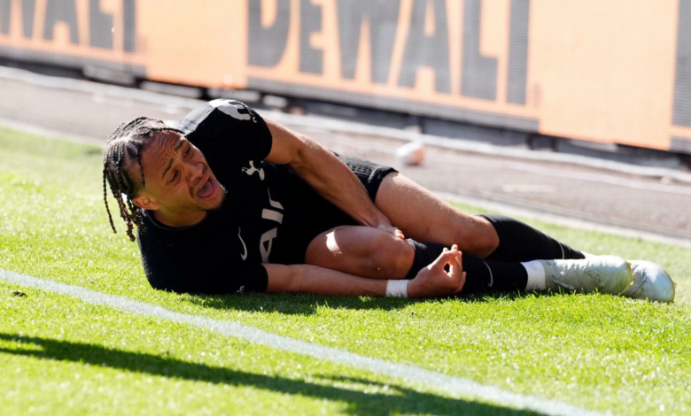 إصابة تشافي سيمونز تنهي موسمه وحلم يورو 2024 مع هولندا