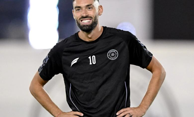 كاراسكو يطارد رقماً قياسياً جديداً في مسيرته مع الشباب