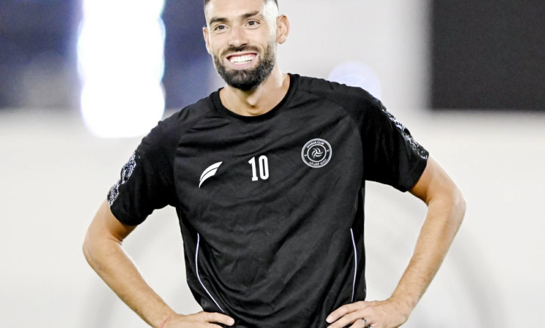 مواجهة الشباب والفتح: صراع البقاء في دوري روشن السعودي