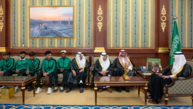 سعود بن نهار يستقبل نادي المجد بعد فوزه ببطولة الدرجة الرابعة