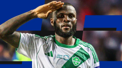 أيك أثينا ينفي اهتمامه بنجم الأهلي فرانك كيسيه