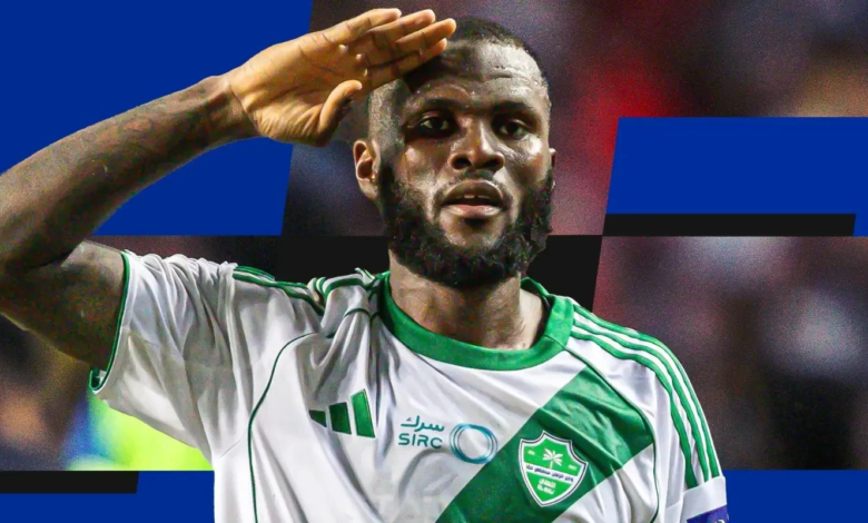 أيك أثينا ينفي اهتمامه بنجم الأهلي فرانك كيسيه