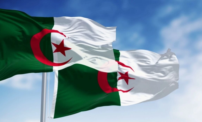 الجزائر وروسيا تؤكدان التزامهما بـ أوبك+ لاستقرار أسواق النفط