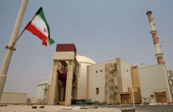 إيران تتهم أمريكا وكيان الاحتلال بمهاجمة محطة بوشهر النووية