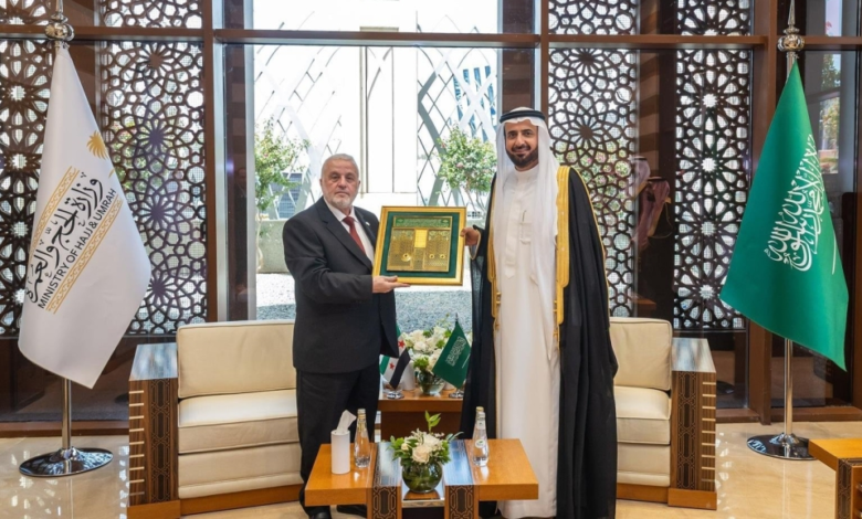 لقاءات وزير الحج والعمرة لتطوير خدمات ضيوف الرحمن