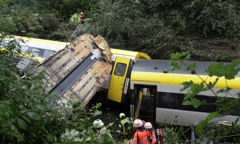 خروج قطار عن مساره في روسيا: إصابة 7 أشخاص وتفاصيل الحادث