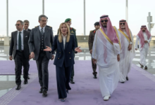 وصول رئيسة وزراء إيطاليا جورجيا ميلوني إلى جدة وتفاصيل الزيارة