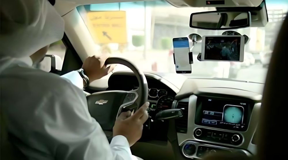 إصدار بطاقة عرض مركبة عبر منصة أبشر