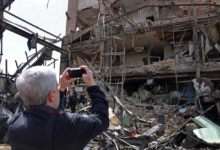 ضربات أمريكية إسرائيلية تستهدف مطار الأهواز في إيران