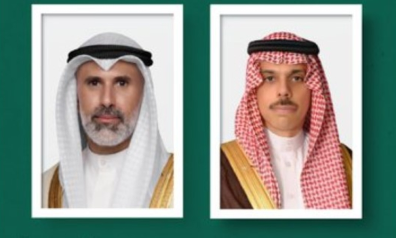 وزير الخارجية السعودي يبحث التطورات مع الكويت وباكستان