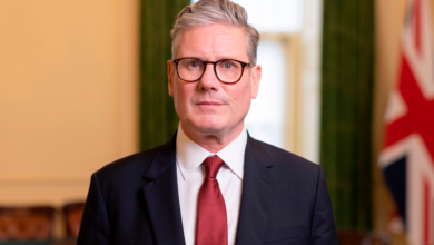 رئيس الوزراء البريطاني يصل إلى جدة لتعزيز العلاقات