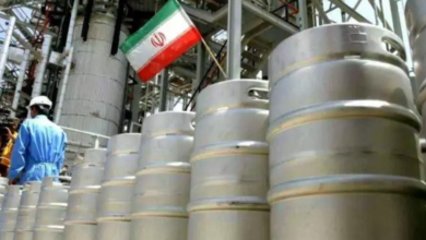 إيران ترفض قيود تخصيب اليورانيوم وتتحدى أمريكا وإسرائيل