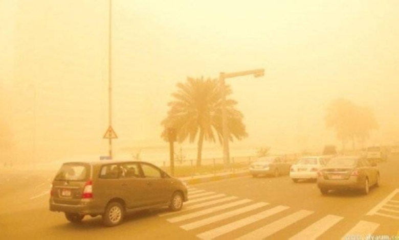 الأرصاد يحذر من رياح نشطة وأتربة مثارة في محافظة شرورة