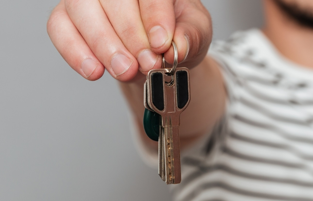 للبائع والمشتري.. خطوات نقل ملكية دراجة آلية عبر أبشر - مشاع إبداعي