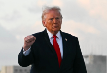 ترامب يهدد الصين برسوم جمركية 50% حال دعم إيران عسكرياً