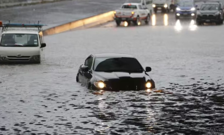 إعصار فايانو يضرب نيوزيلندا ويخلف فيضانات وأضراراً بالغة
