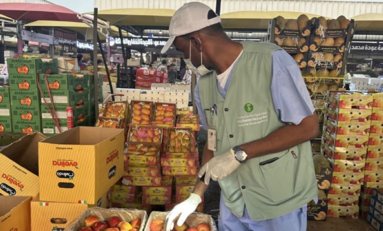 ضبط 1000 كجم من اللحوم الفاسدة في مكة المكرمة | جهود الرقابة