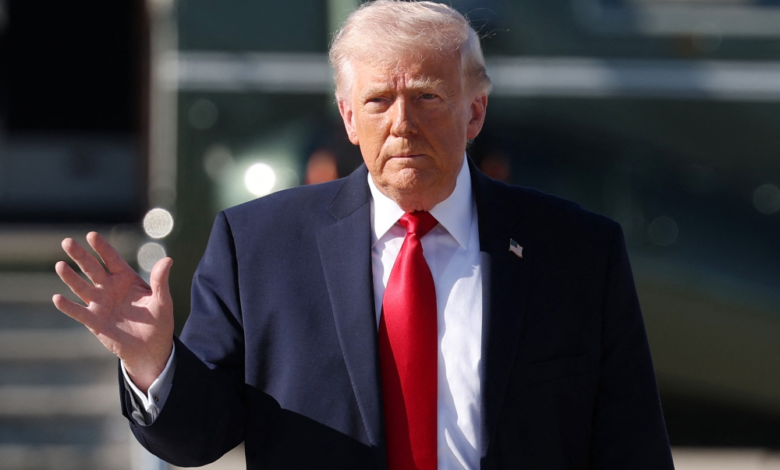 ترامب: أسعار النفط ستبقى مرتفعة وتحذير شديد لإيران