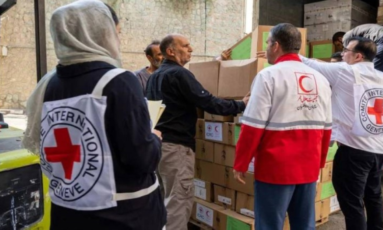 أول شحنة مساعدات لإيران بوزن 171 طناً منذ بدء الحرب