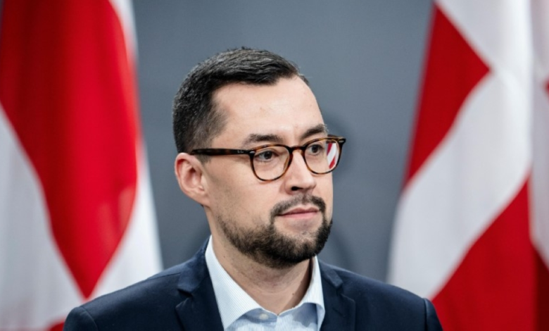 تغييرات حكومية في غرينلاند: إيغيدي يقود الخارجية