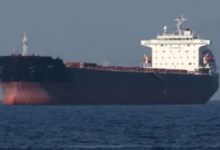 الجيش الأمريكي يفرض حصاراً ويمنع 6 سفن من مغادرة إيران