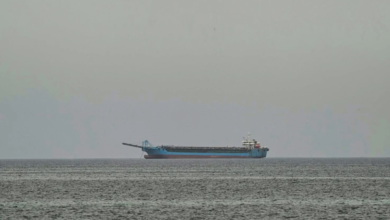 حصار بحري أمريكي: تغيير مسار 10 سفن إيرانية وتصاعد التوتر