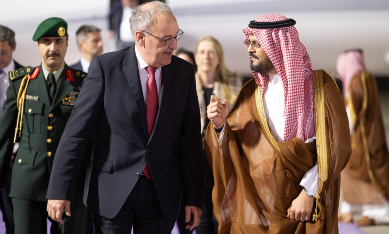 رئيس سويسرا يصل جدة لتعزيز الشراكة الاقتصادية والدبلوماسية