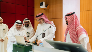 جامعة المؤسس تدشن مسارات الذكاء الاصطناعي بشهادات عالمية