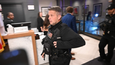 اعتقال مطلق نار قرب عشاء مراسلي البيت الأبيض وإجلاء ترامب