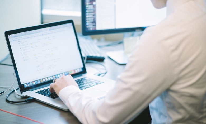 التعليم تطلق التقييم المباشر لأداء المعلمين ضمن الرخصة المهنية