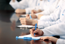 التخصصات الصحية السعودية: شروط جديدة للاعتراف بالتدريب الخارجي