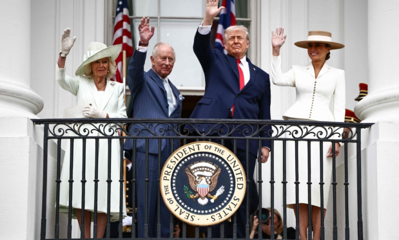 الملك تشارلز وترامب: مزحة ملكية تكشف عمق التاريخ الأنجلو أمريكي