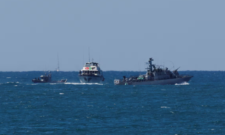 اعتراض أسطول الصمود المتجه لغزة واحتجاز 211 ناشطًا