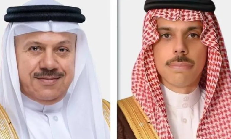 The Saudi Foreign Minister discusses regional developments with his Bahraini counterpart
