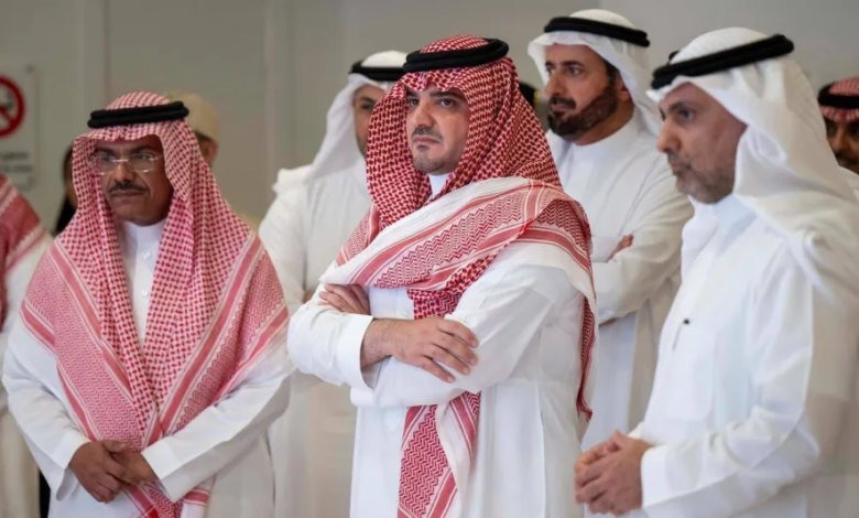 وزير الداخلية السعودي يتفقد جاهزية قوات أمن الحج 1445