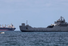 Small boats approaching ships in the Gulf of Aden: details and impact