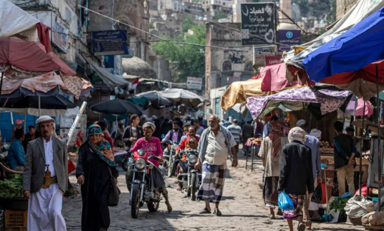 High prices stifle the joy of Eid in the Yemeni city of Taiz