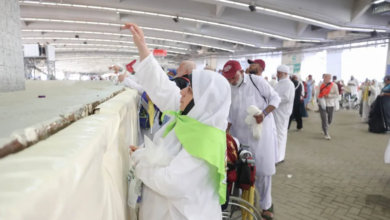 The rituals of the days of Tashreeq: Pilgrims throw stones at the Jamarat, and those in a hurry prepare