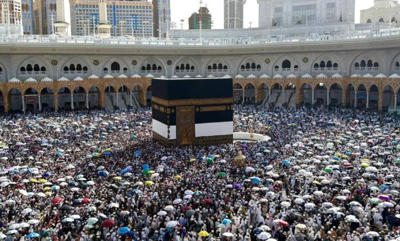 بدء إصدار تأشيرات العمرة لموسم 1446هـ في السعودية