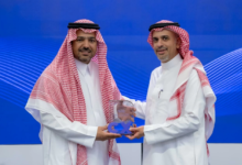 stc تفوز بجائزة أفضل تجربة عملاء من هيئة الاتصالات 2025