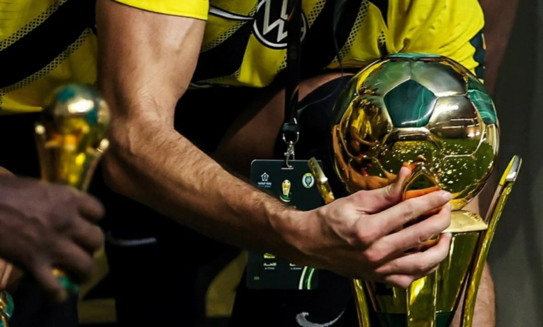 بنزيما يسعى لإنجاز تاريخي في نهائي كأس الملك مع الهلال