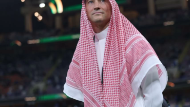 بن هاربورغ يخطف الأضواء بالزي السعودي في نهائي كأس الملك
